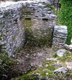 Westfuegel-Burg-Rabenstein